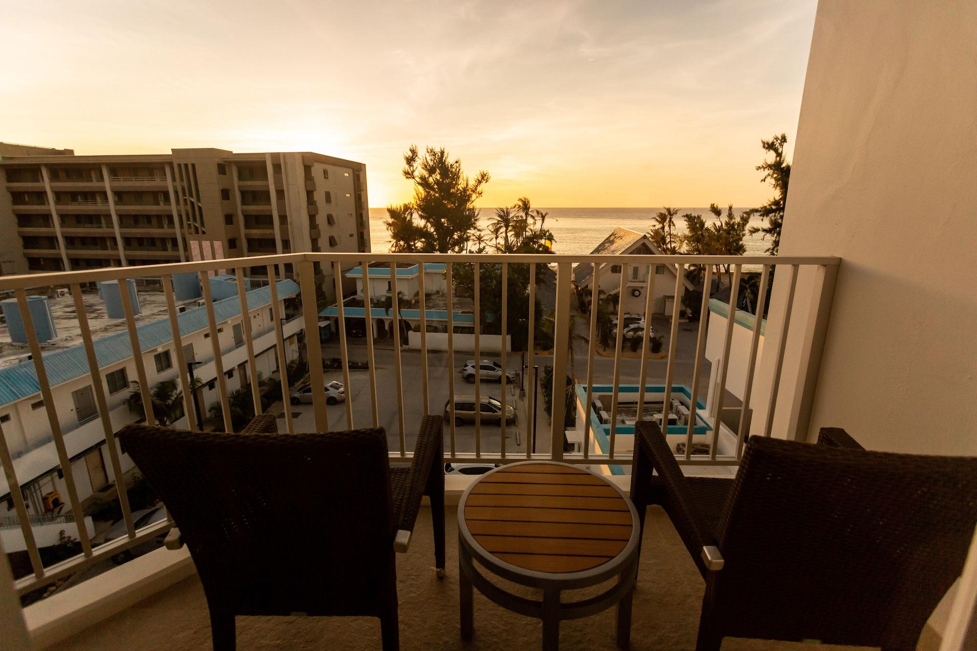 Surfrider Resort Hotel Saipan Eksteriør bilde