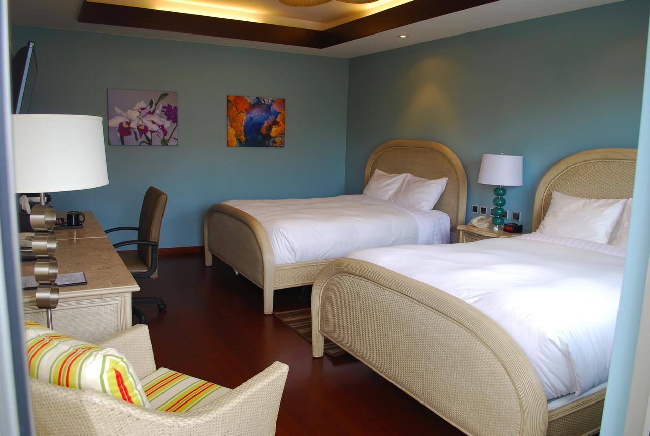 Surfrider Resort Hotel Saipan Eksteriør bilde